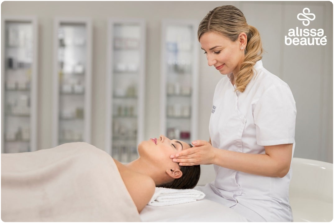 ošetření šedá alissa obla bílá